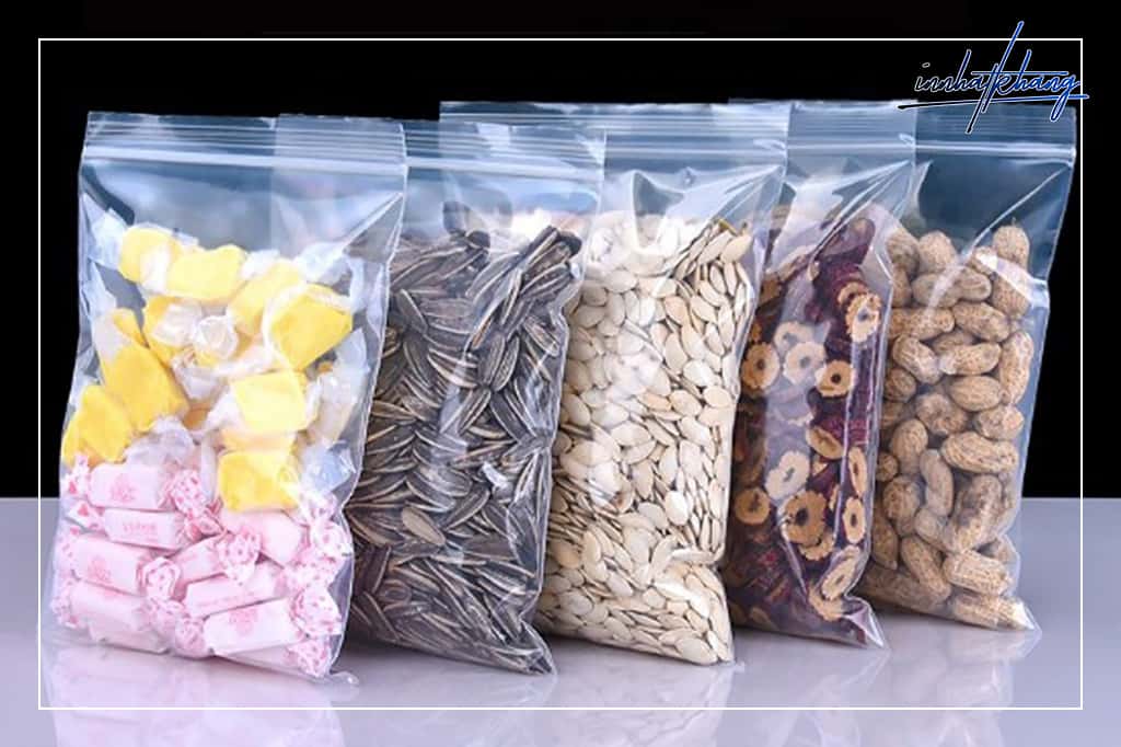 Túi zip chỉ trắng đựng thực phẩm an toàn được sản xuất từ nhựa LLDPE hoàn toàn tốt cho thực phẩm..